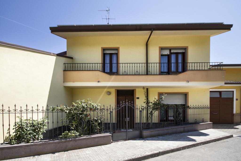 Bed and Breakfast Sa Mariposa Ittiri Exterior foto
