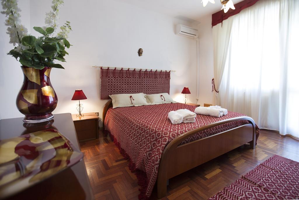 Bed and Breakfast Sa Mariposa Ittiri Exterior foto