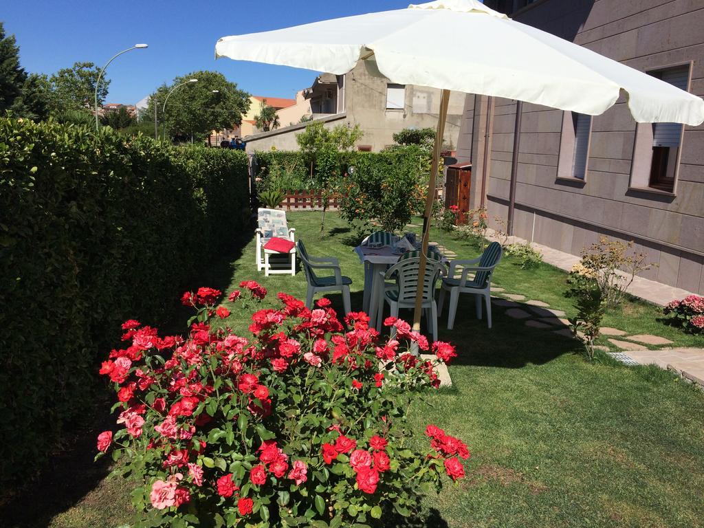 Bed and Breakfast Sa Mariposa Ittiri Exterior foto