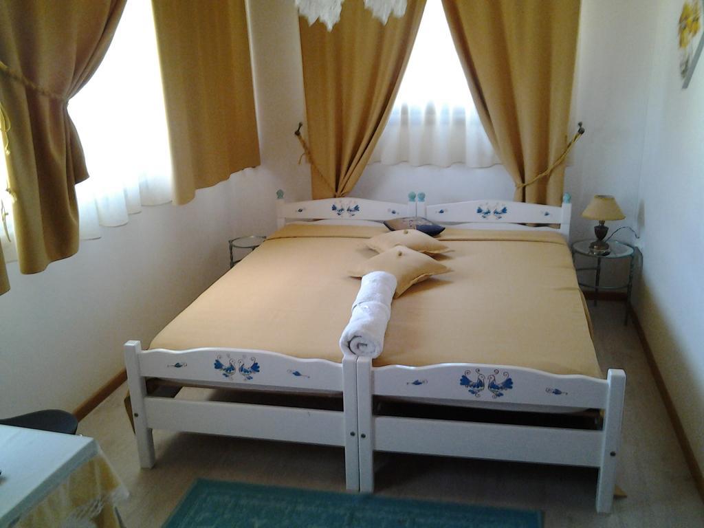 Bed and Breakfast Sa Mariposa Ittiri Exterior foto