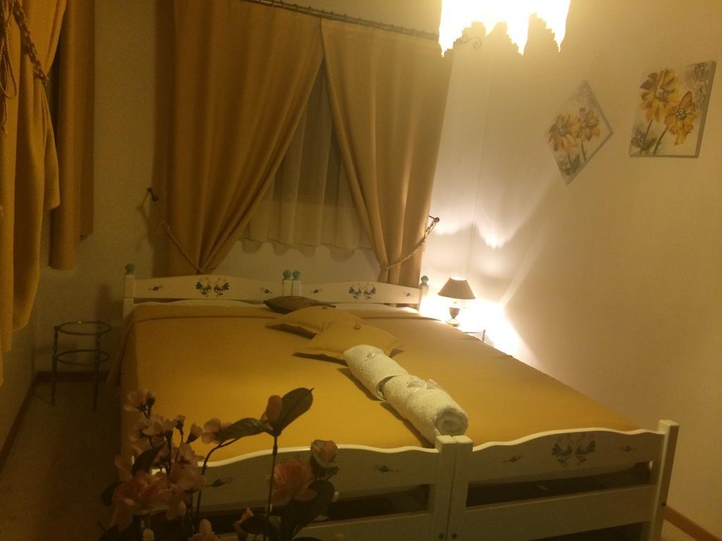 Bed and Breakfast Sa Mariposa Ittiri Exterior foto